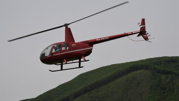 Вертолет Robinson R44 на фестивале авиации Novorossiya Avia Fest 2023 в Приморском крае - Sputnik Армения
