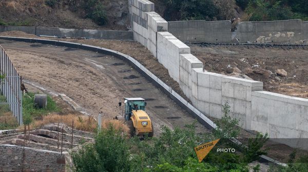 Կիրանց. բաժանարար պատը - Sputnik Արմենիա
