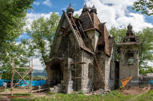 Восстановительные работы церкви Святого Николая Чудотворца в селе Амракиц - Sputnik Армения