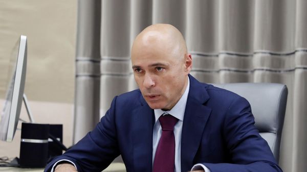 Премьер-министр РФ Д. Медведев встретился с главой администрации Липецкой области И. Артамоновым - Sputnik Армения