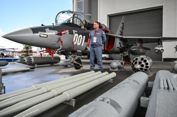 Учебно-боевой самолет Як-130М  - Sputnik Армения