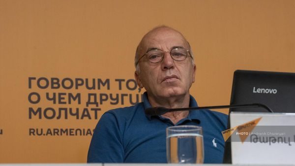 Թաթուլ Մանասերյան - Sputnik Արմենիա
