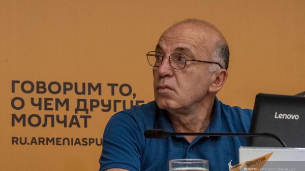 Թաթուլ Մանասերյան - Sputnik Արմենիա