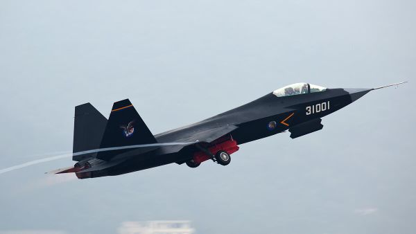  J-31 или J-35 - Sputnik Արմենիա