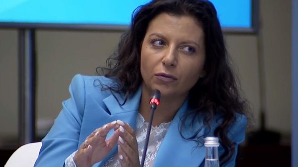 Маргарита Симоньян на сессии IV Евразийского женского форума “Взгляд на меняющийся мир” (19 сентября 2024). Санкт-Петербург - Sputnik Армения