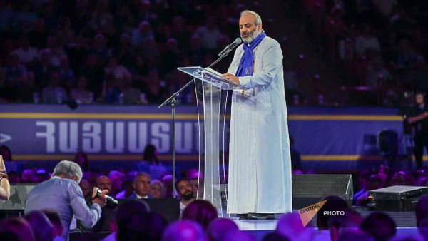 Բագրաստ սրբազան - Sputnik Արմենիա