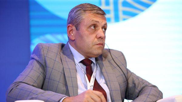 Вице-Президент Торгово-промышленной палаты Республики Армения Карен Иванов во время сессии Бизнес-диалог ЕАЭС – Иран: панельная дискуссия в рамках ЕЭФ-2024 (30 сентября 2024). Еревaн - Sputnik Армения
