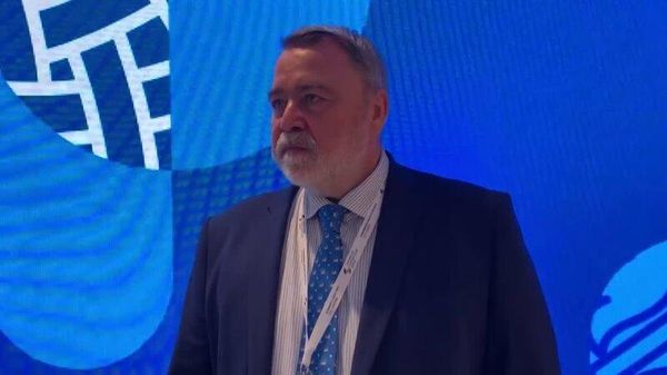 Президент Санкт-Петербургской биржи Игорь Артемьев о рынке Армении - Sputnik Армения