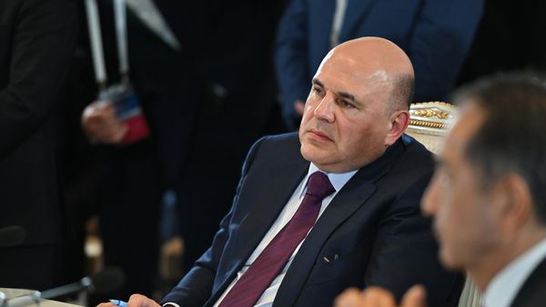 Премьер-министр РФ Михаил Мишустин на заседании Евразийского межправительственного совета в расширенном формате (1 октября 2024). Еревaн - Sputnik Армения