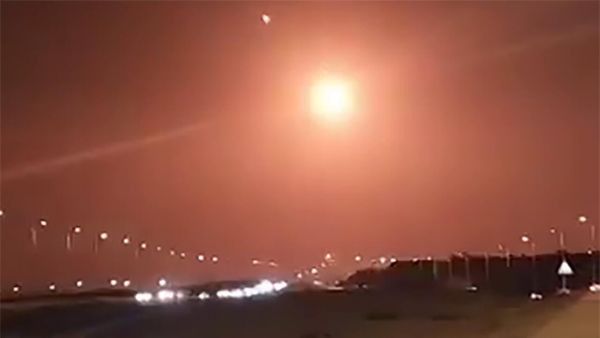 Вторая волна ракетной атаки Ирана на Израиль - Sputnik Արմենիա
