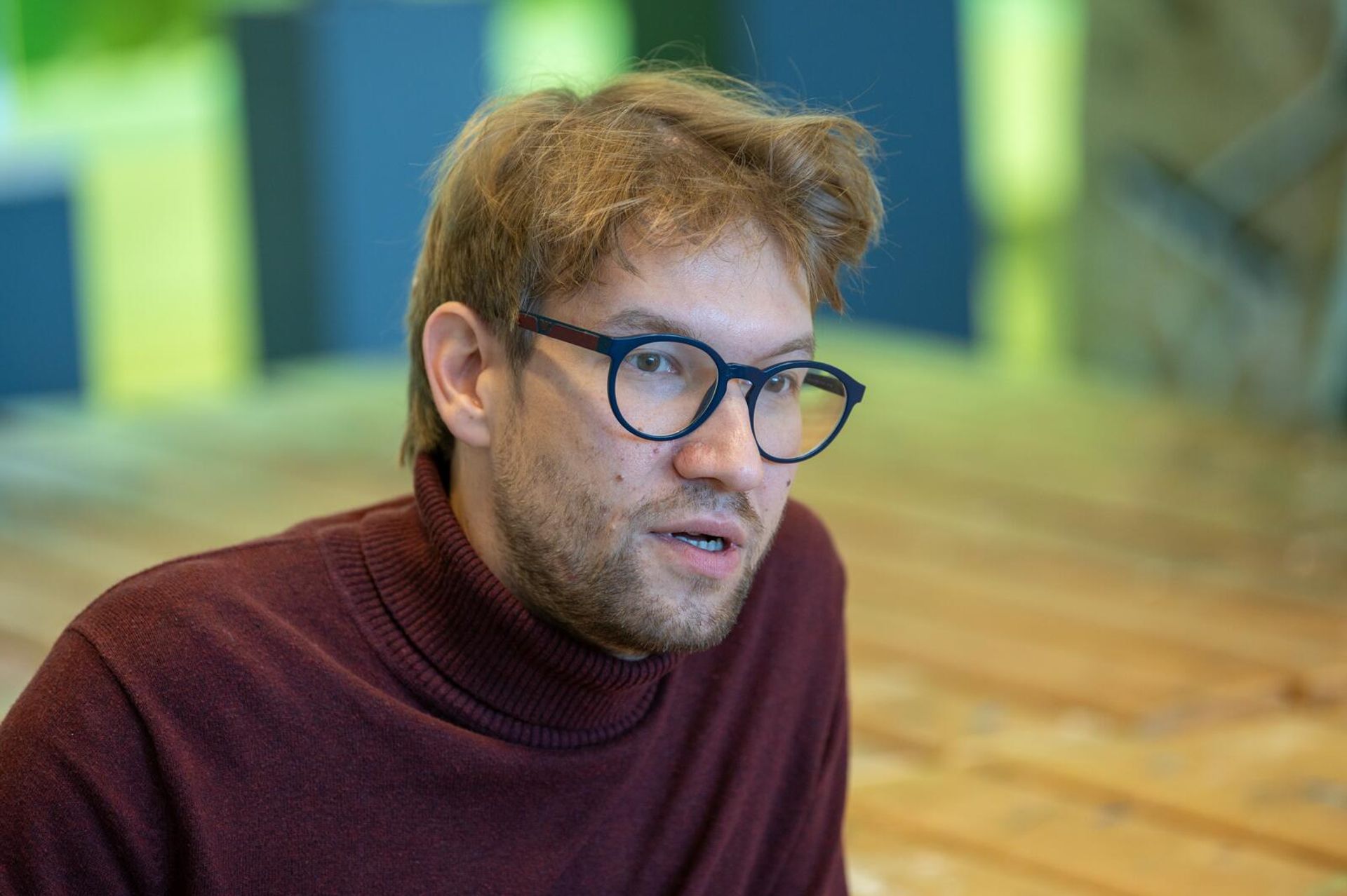 Преподаватель “UWC Дилижан” Ярослав Забавский Преподаватель “UWC Дилижан” Ярослав Забавский - Sputnik Армения, 1920, 05.10.2024
