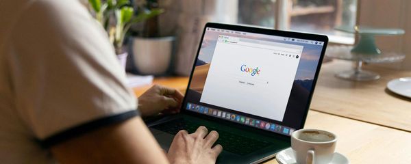 Поисковик Google на мониторе ноутбука - Sputnik Արմենիա