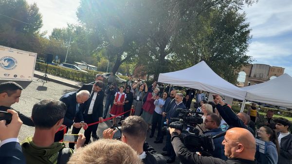 Открытие образовательной выставки российских вузов в Гюмри - Sputnik Армения