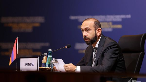 Արարատ Միրզոյան - Sputnik Արմենիա