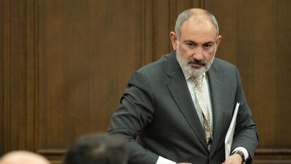 Премьер-министр Никол Пашинян на совместном заседании постоянных комиссий НС (28 октября 2024). Еревaн - Sputnik Армения