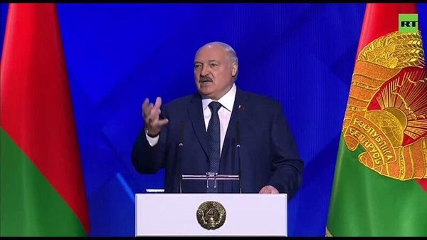 Лукашенко: Навязать грузинам ЛГБТ* какое-то? - Sputnik Армения