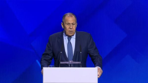 Министр иностранных дел РФ Сергей Лавров во время выступления на II Минской международной конференции по Евразийской безопасности (31 октября 2024). Минск - Sputnik Армения