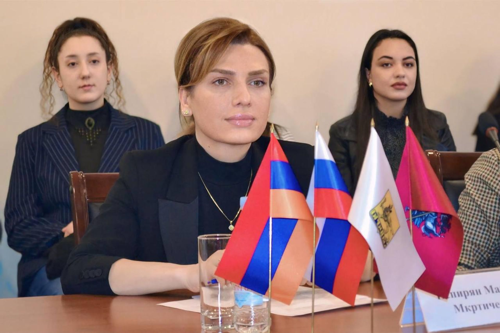 На очередном заседании Попечительского совета в рамках программы Стипендия Мэра Москвы студенты из Армении получили Стипендию Мэра Москвы (8 ноября 2024). Москва На очередном заседании Попечительского совета в рамках программы Стипендия Мэра Москвы студенты из Армении получили Стипендию Мэра Москвы (8 ноября 2024). Москва - Sputnik Армения, 1920, 08.11.2024