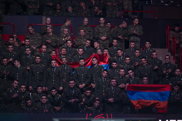Военные на трибунах болеют за своих сослуживцев - Sputnik Армения