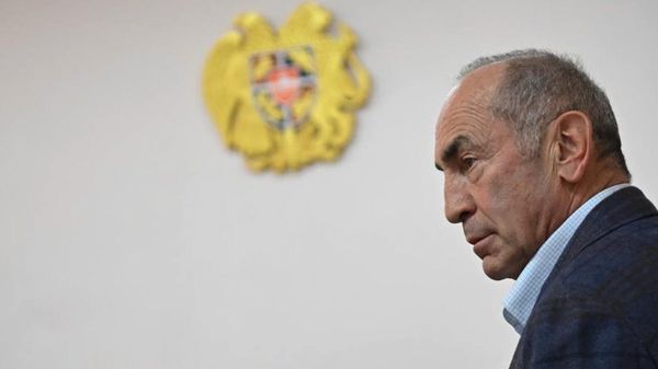 Роберт Кочарян во время суда (28 ноября 2024). Еревaн - Sputnik Армения