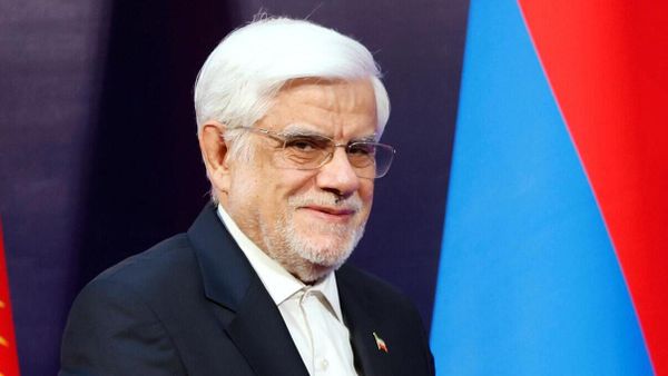 Первый вице-президент Ирана Мохаммад Реза Ареф (1 октября 2024). Еревaн - Sputnik Армения