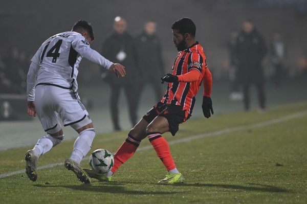 Брайан Мендоза и Иссам Чебаке в матче между командами Noah (Армения) и APOEL (Кипр) 5 тура Лиги конференций УЕФА 2024-25 (12 декабря 2024). Еревaн Брайан Мендоза и Иссам Чебаке в матче между командами Noah (Армения) и APOEL (Кипр) 5 тура Лиги конференций УЕФА 2024-25 (12 декабря 2024). Еревaн - Sputnik Армения