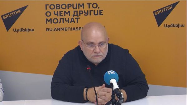 Нынешние власти Армении провалили репатриацию армян из Сирии и Ливана - Севак Акопян - Sputnik Армения