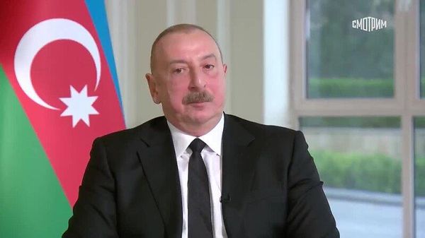 Алиев: 15 из 17 статей мирного договора между Баку и Ереваном уже согласованы - Sputnik Армения