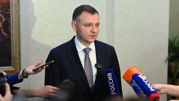 Новый врио губернатора Ростовской области Юрий Слюсарь во время пресс-подхода после церемонии представления (7 ноября2024). Ростов-на-Дону - Sputnik Армения