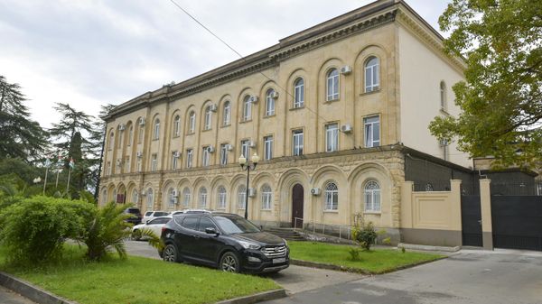 Здание Парламента Абхазии - Sputnik Армения