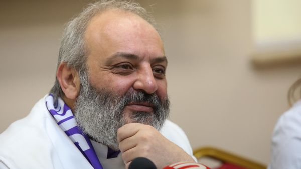 Բագրատ սրբազանը - Sputnik Արմենիա