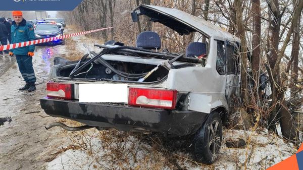 Дорожно-транспортное происшествие на дороге Гюмри-Маисян (28 декабря 2024). Ширак - Sputnik Армения