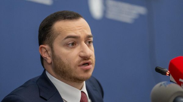 Մխիթար Հայրապետյան - Sputnik Արմենիա