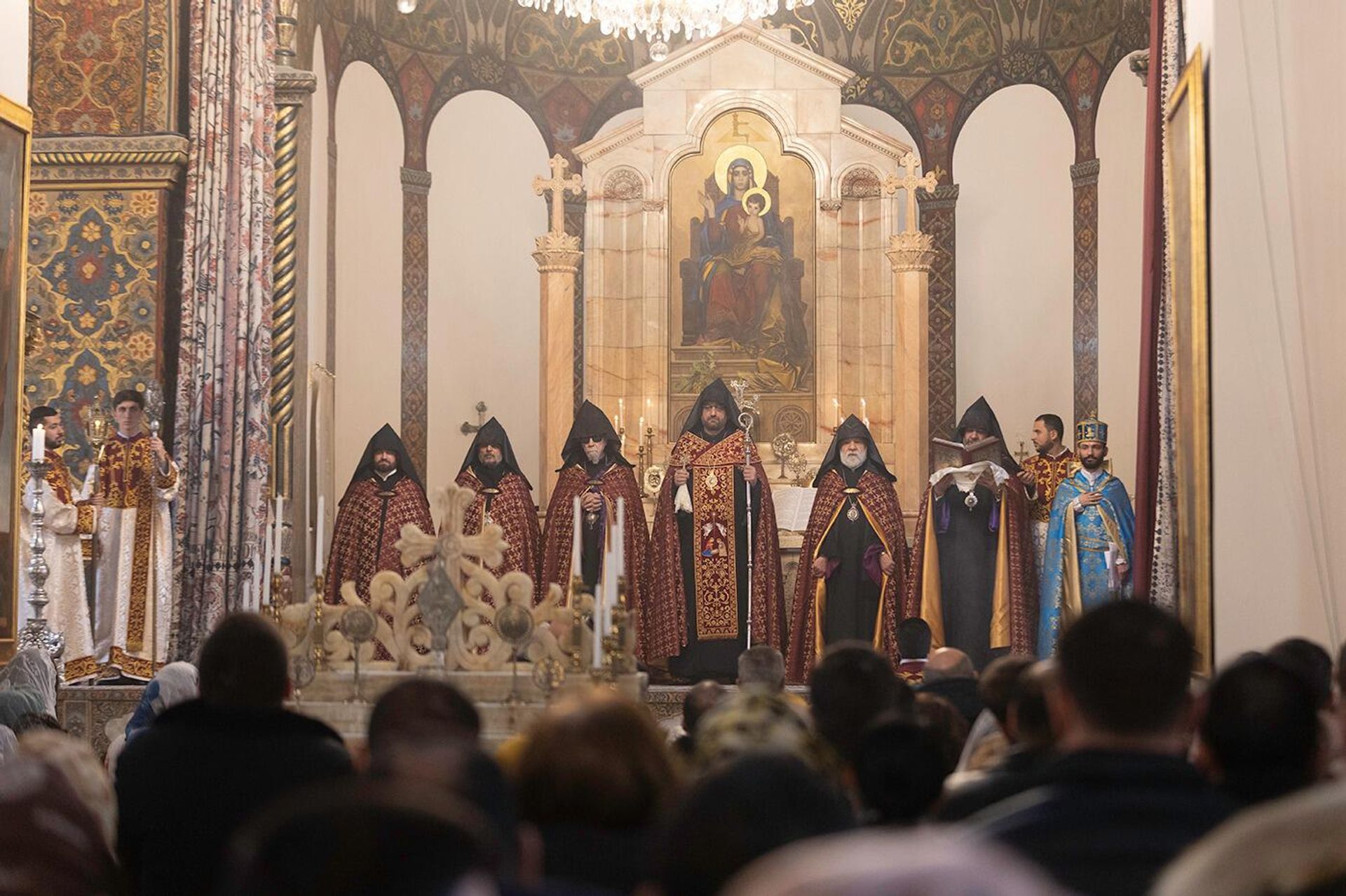 Молебен за военнослужащих, гражданских лиц и представителей военно-политического руководства Карабаха, незаконно удерживаемых в Баку (19 января 2025). Эчмиадзин Молебен за военнослужащих, гражданских лиц и представителей военно-политического руководства Карабаха, незаконно удерживаемых в Баку (19 января 2025). Эчмиадзин - Sputnik Армения, 1920, 19.01.2025