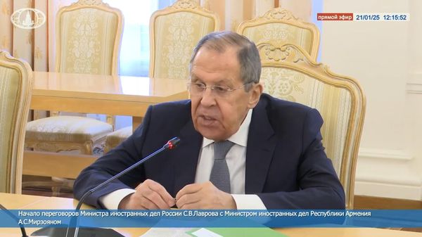 Москва считает актуальными трехсторонние договоренности Пашиняна, Путина и Алиева - Лавров - Sputnik Армения