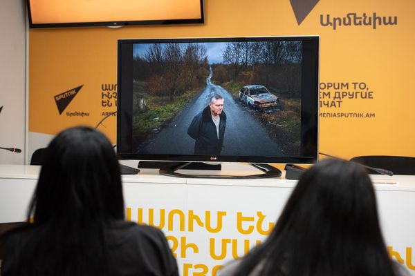 Мастер-класс проекта SputnikPro на тему Фотография как новость (21 января 2025). Еревaн Мастер-класс проекта SputnikPro на тему Фотография как новость (21 января 2025). Еревaн - Sputnik Армения