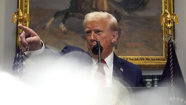 Президент Дональд Трамп выступает в зале Рузвельта Белого дома (21 января 2025). Вашингтон - Sputnik Армения