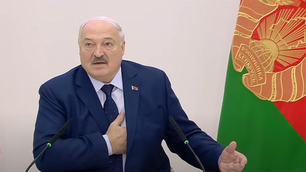 Лукашенко: они на меня обижаются, что я поддержал Азербайджан - Sputnik Армения