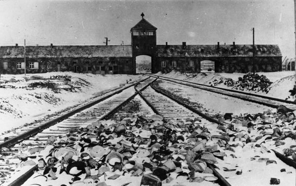 Аушвиц после 27 января 1945. - Sputnik Армения
