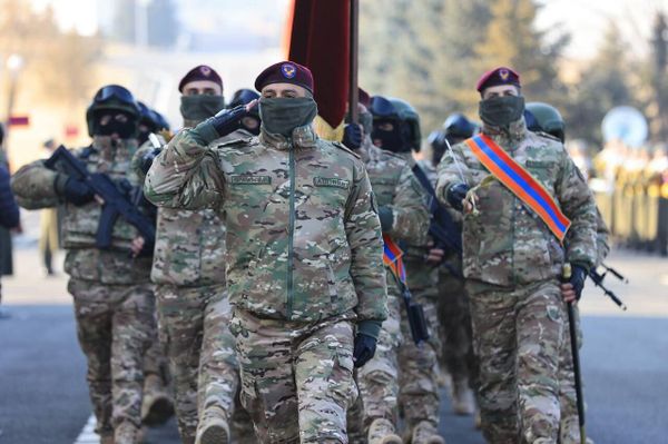 Празднование Дня армии на территории министерства обороны Армении - Sputnik Армения