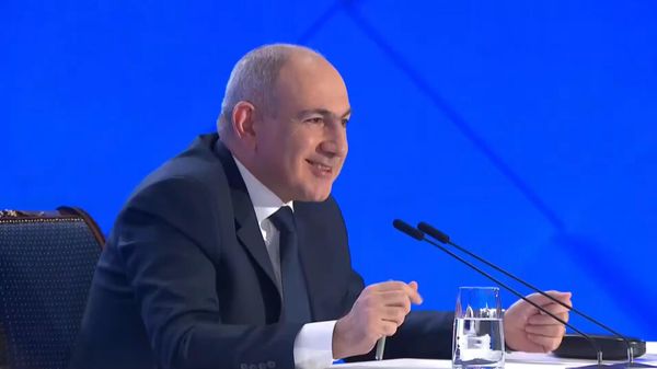 Փաշինյանը զարմացավ իր իսկ օգտագործած վատ բառապաշարի վրա - Sputnik Արմենիա