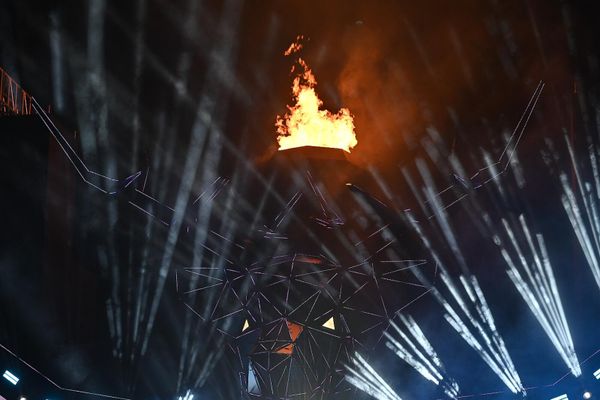 Зажженный огонь II зимних Панармянских игр - Sputnik Армения