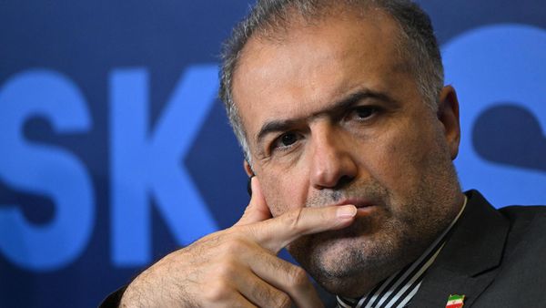 Чрезвычайный и полномочный посол Иранa в РФ Казем Джалали на сессии Новая архитектура торгово-экономического взаимодействия ЕАЭС (19 октября 2023). Москвa - Sputnik Армения