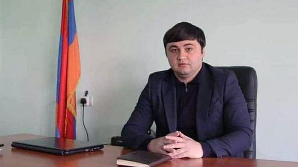 Мгер Ахтоян, административный глава села Мердзаван укрупненной общины Паракар - Sputnik Армения