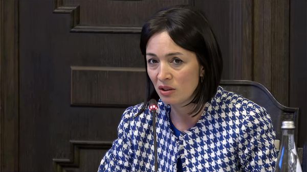 Министр ОНКС Жанна Андреасян на очередном заседании правительства Армении (6 февраля 2025). Еревaн - Sputnik Армения