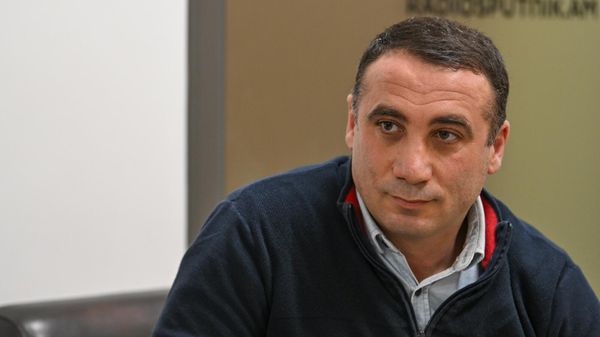 Հարություն Մնացականյան - Sputnik Արմենիա