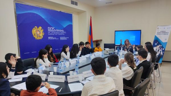 Քննարկում նախարարությունում - Sputnik Արմենիա