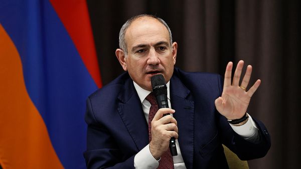 Премьер-министр Никол Пашинян встретился с представителями армянской общины Германии (16 февраля 2025). Мюнхен - Sputnik Армения