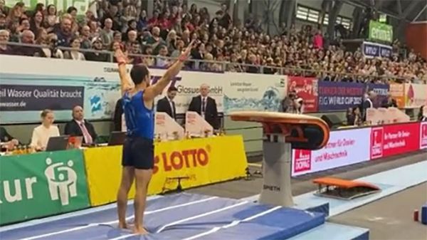 Артур Давтян взял золото первого этапа Кубка Мира по спортивной гимнастике в немецком Котбусе - Sputnik Армения