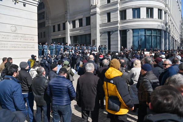 Բողոքի ակցիա՝ ԱԳՆ շենքի մոտ - Sputnik Արմենիա